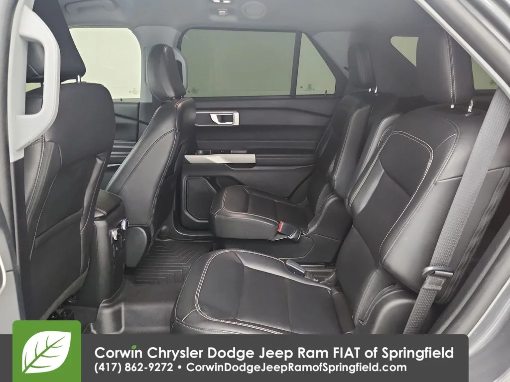 Used 2022 Gray Ford XLT image 29