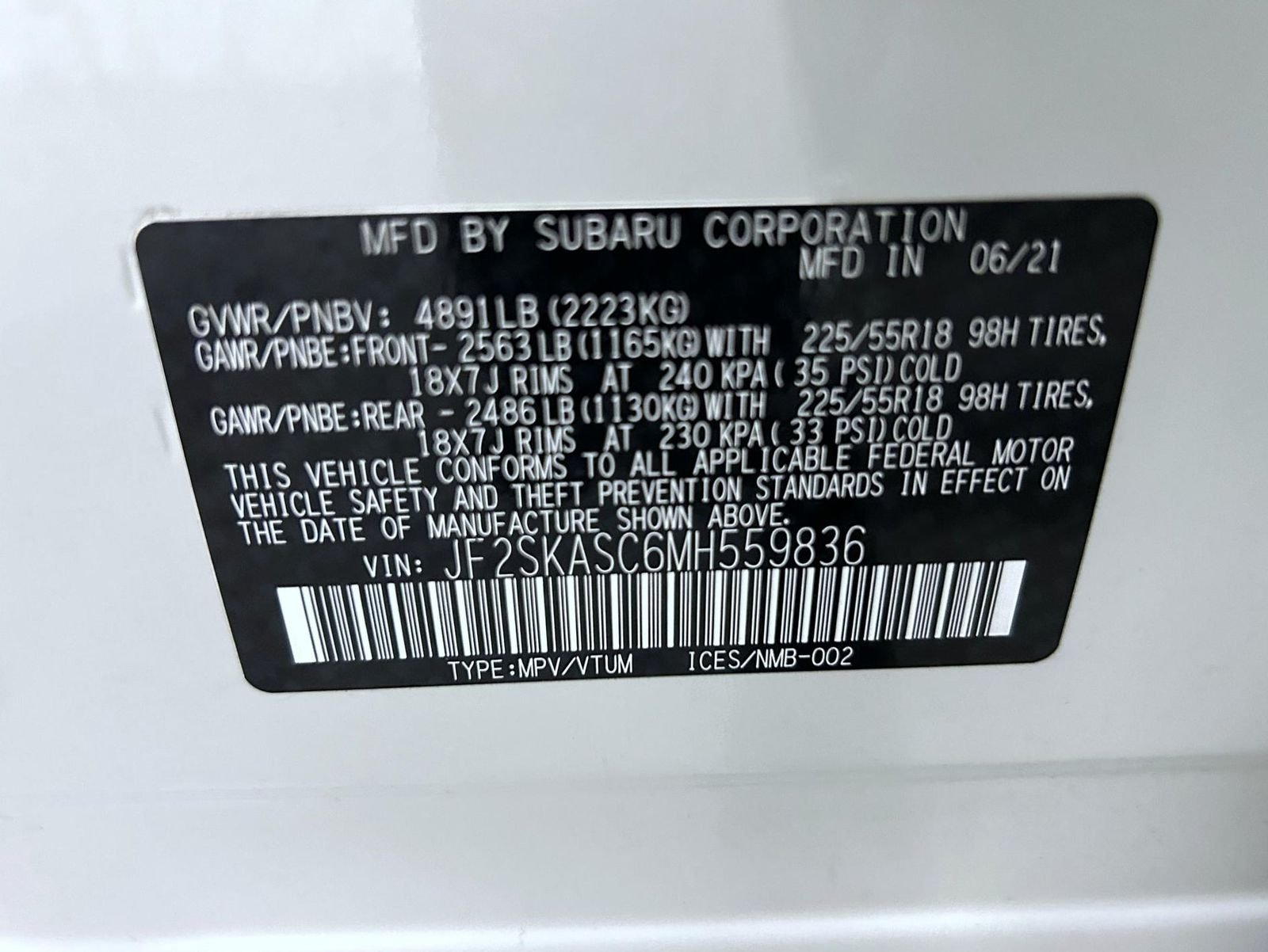Used 2021 White Subaru Limited image 25