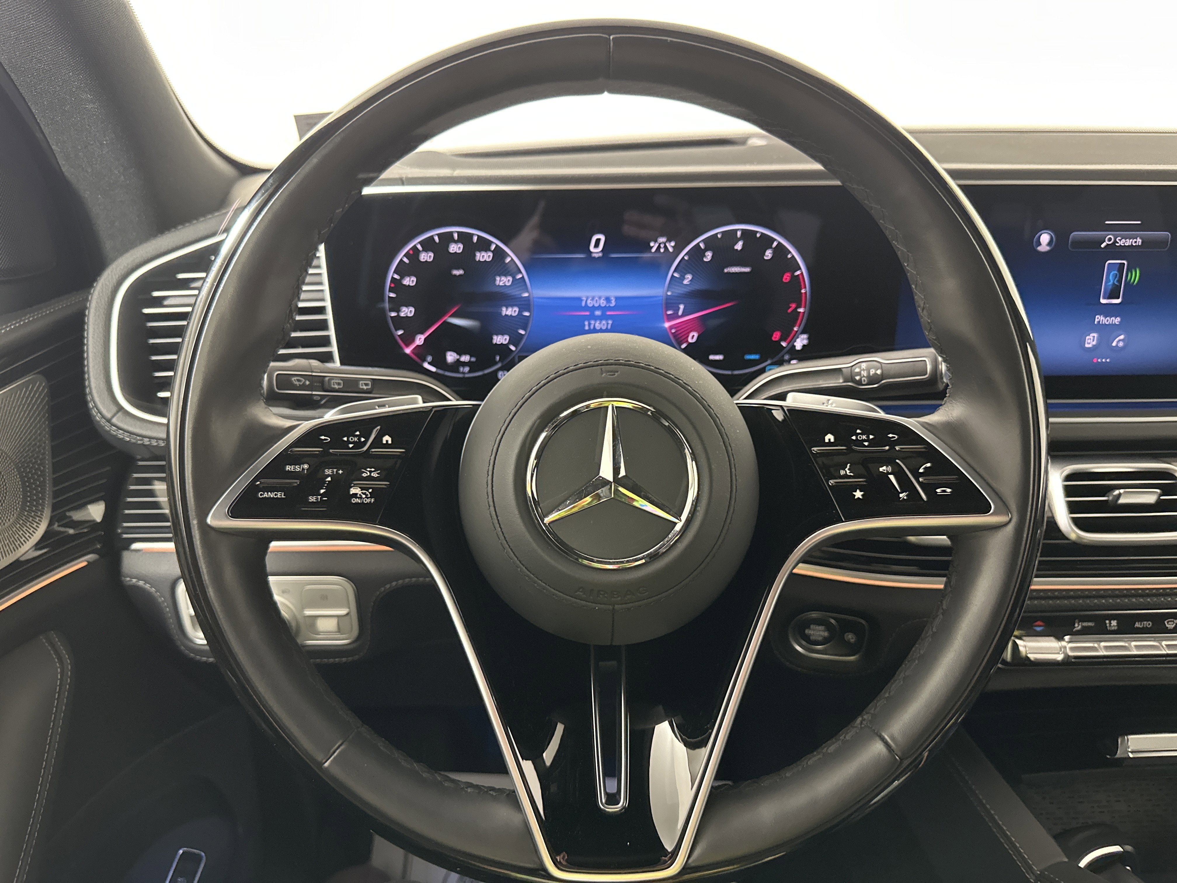 Certified Used 2024 Gray Mercedes-Benz GLE 350 image 12