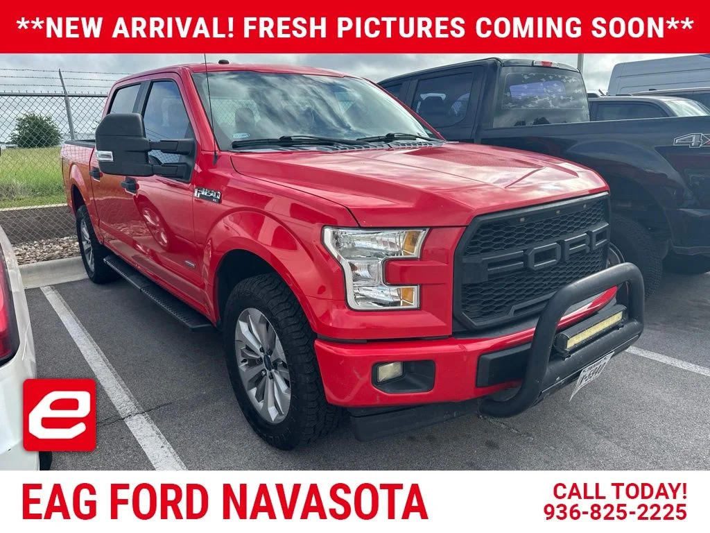 Used 2017 Race Red Ford XL image 1