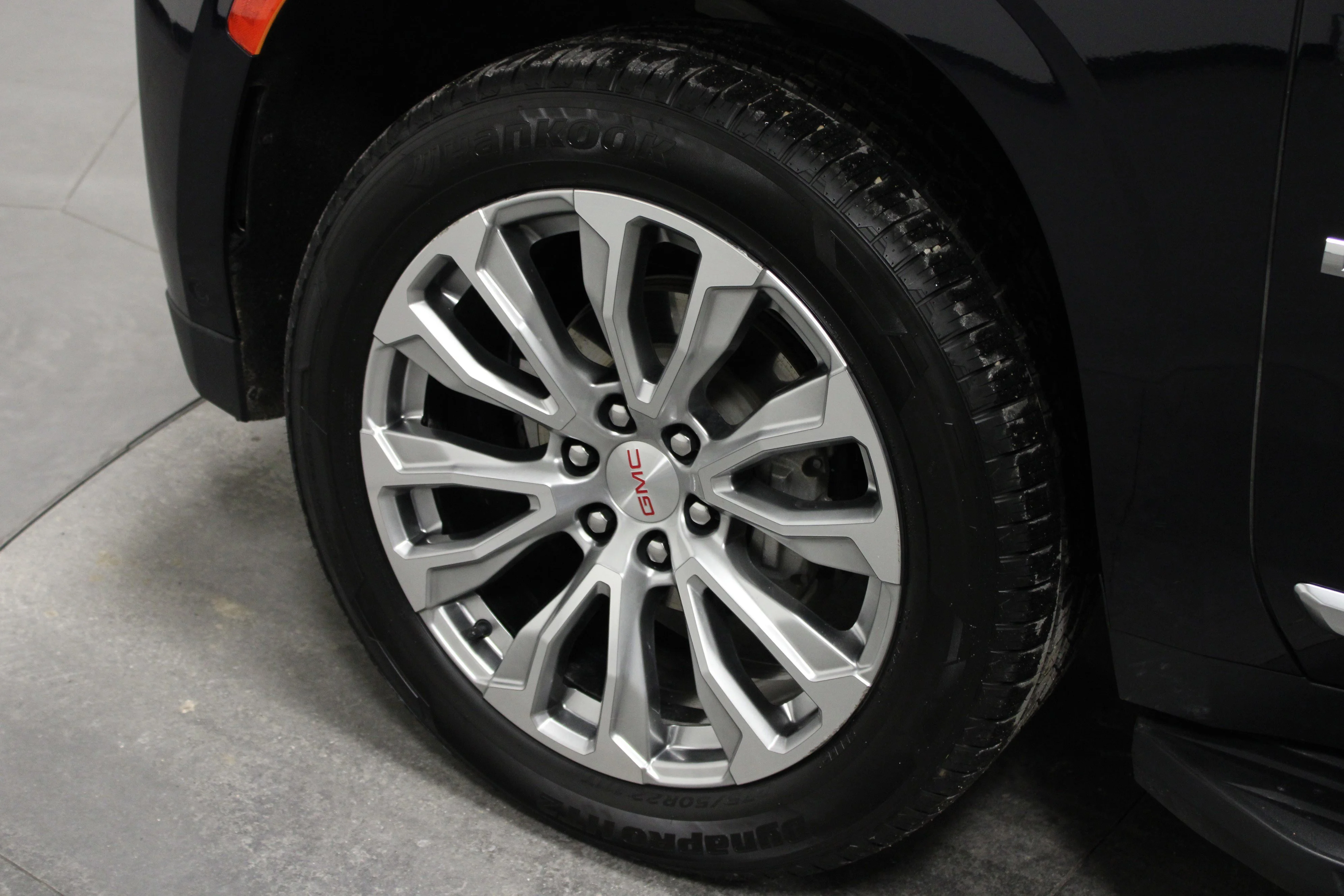 Used 2023 Midnight Blue Metallic GMC Denali image 10