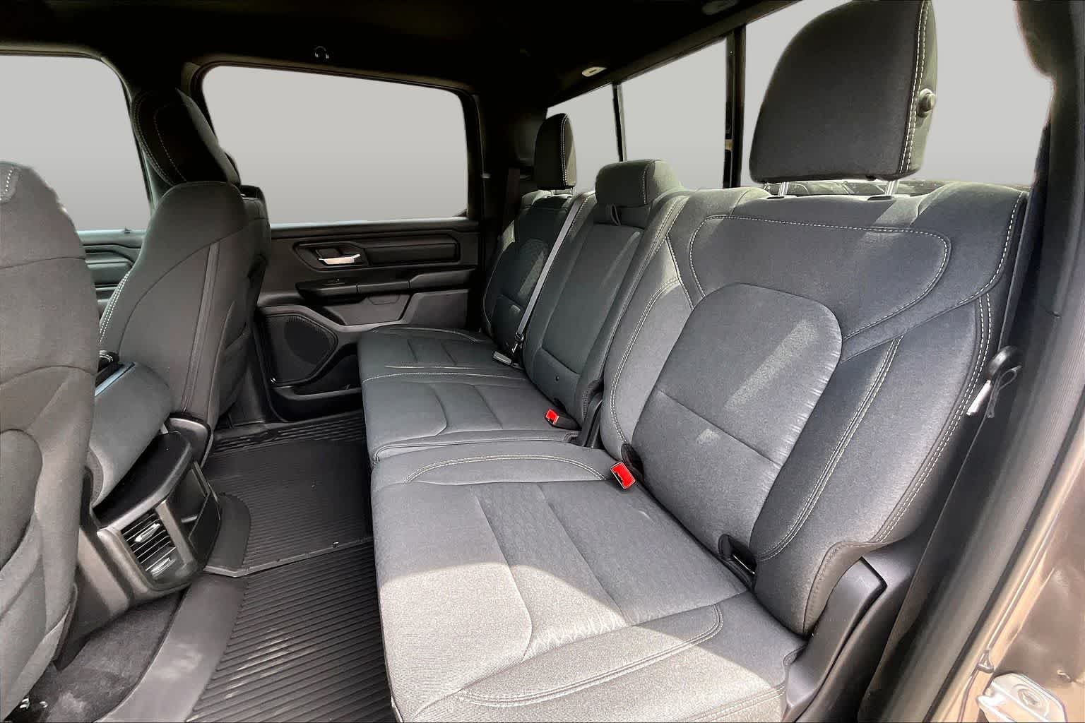 New 2026 Granite Crystal Metallic Clearcoat RAM Warlock image 22
