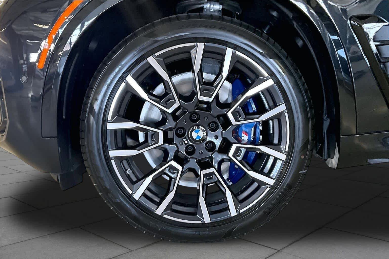 New 2026 Black Sapphire Metallic BMW xDrive50e image 11