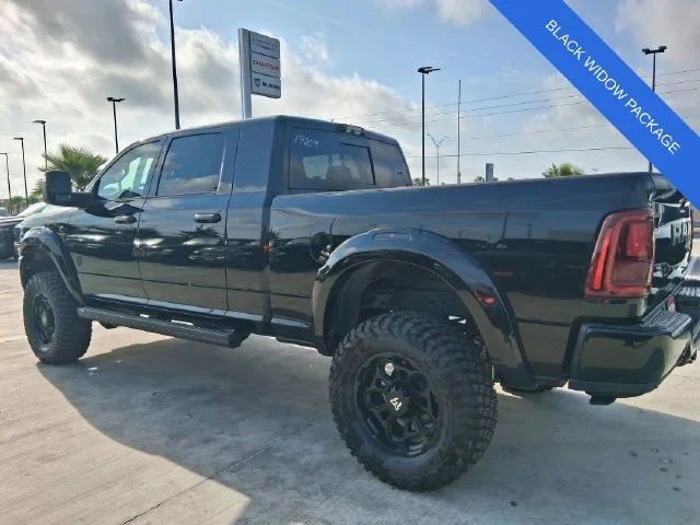 New 2026 Diamond Black Crystal Pearl-Coat Exterior Paint RAM Laramie image 5