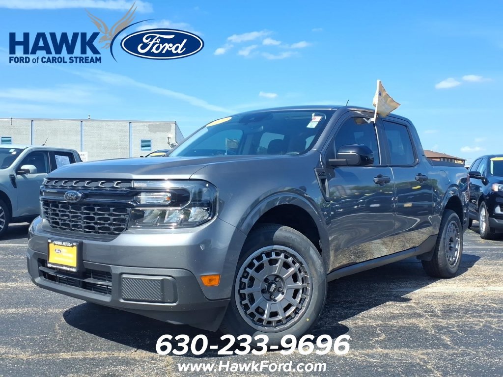 Used 2024 Gray Ford XLT image 3