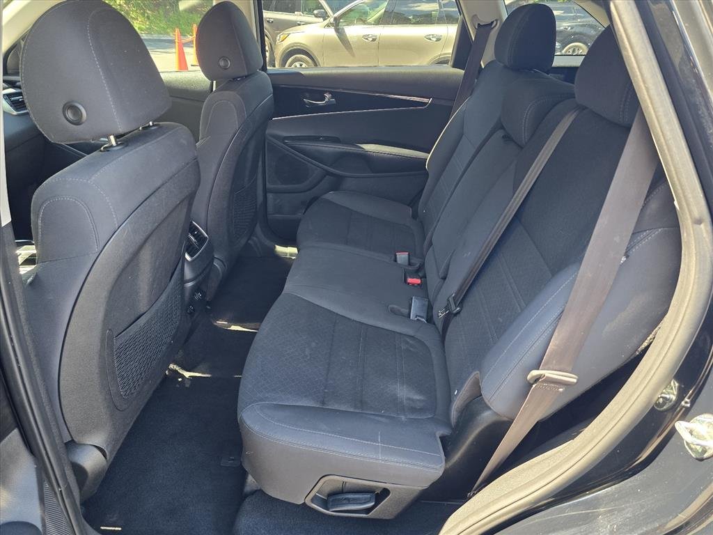 Used 2020 Black Kia LX image 11
