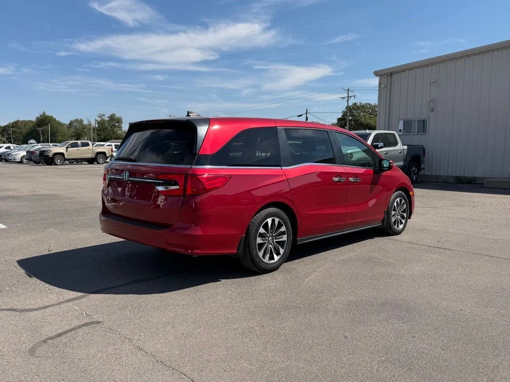 Certified Used 2023 Red Honda EX-L image 4