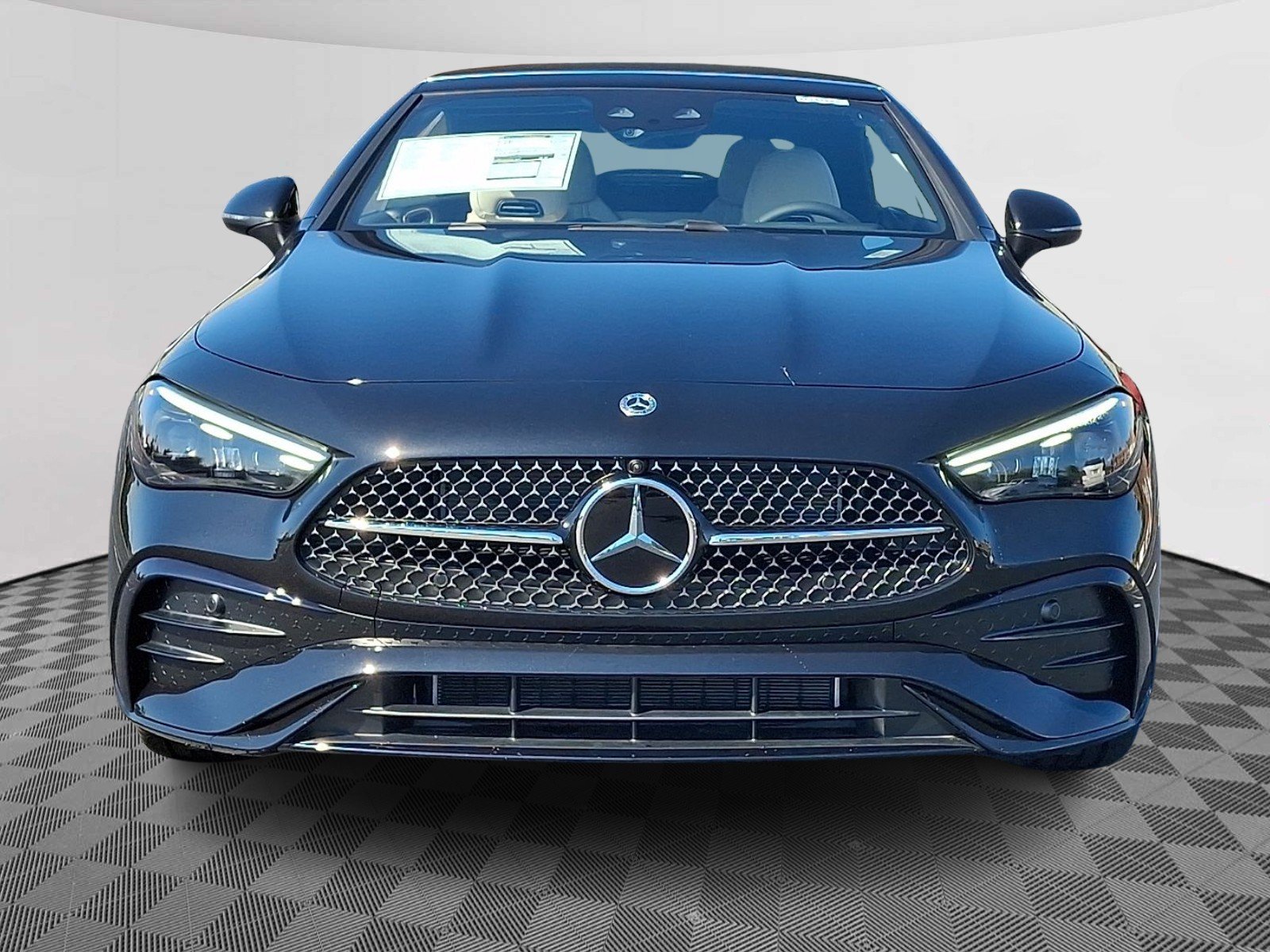 New 2027 Obsidian Black Metallic Mercedes-Benz CLE 450 image 2