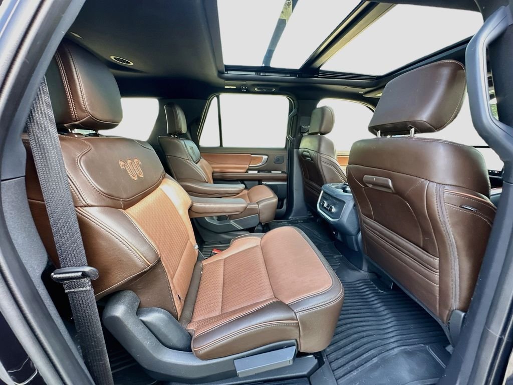 Used 2025 Black Ford King Ranch image 29