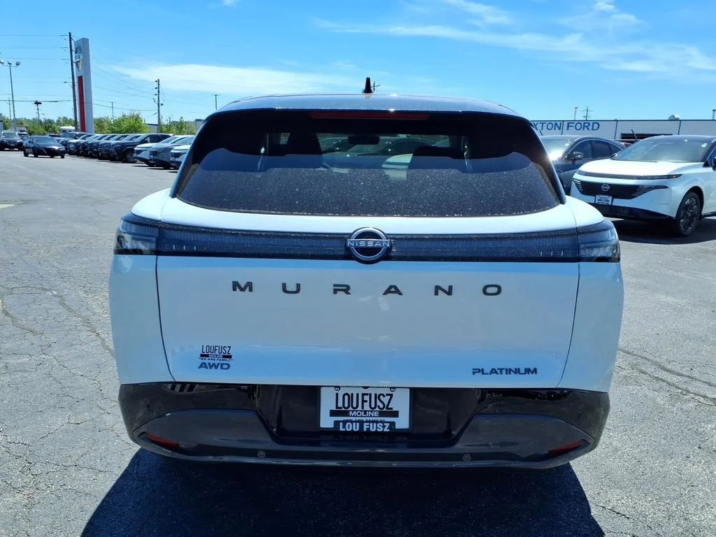 New 2026 Everest White Pearl TriCoat / Super Black Two-tone Nissan Platinum image 24