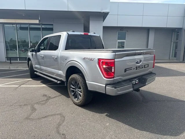 Used 2021 Silver Ford XLT image 3
