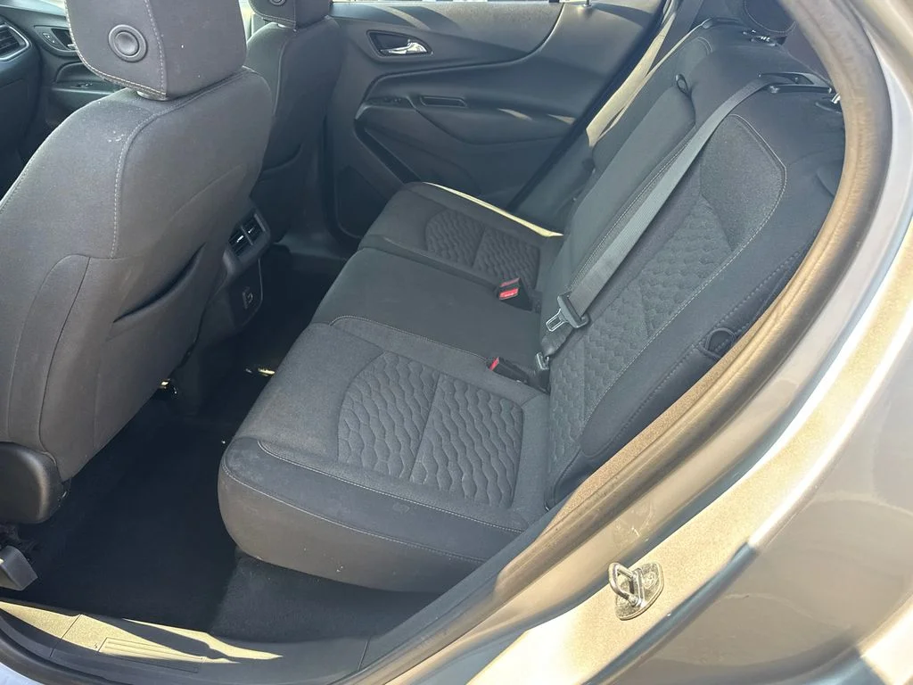 2021 Chevrolet Equinox LT - Photo 20