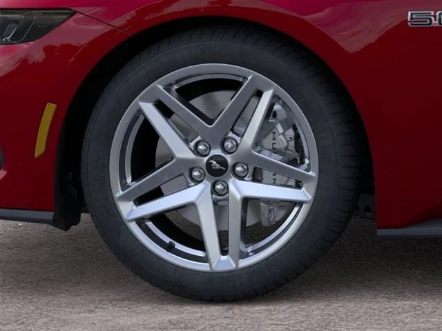 New 2026 Molten Magenta Metallic Tinted Clearcoat Ford GT Premium image 19