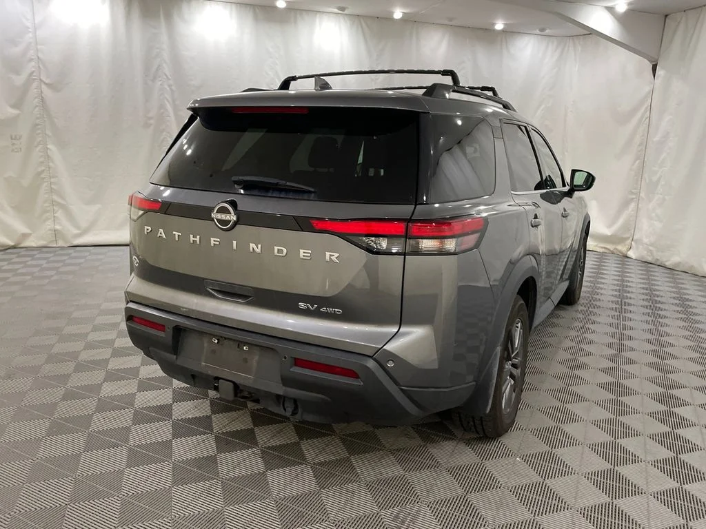 Used 2022 Gun Metallic Nissan SV image 5