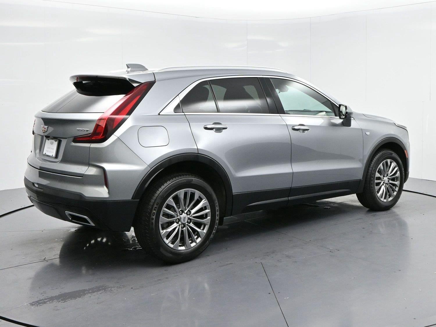 Used 2024 Argent Silver Metallic Cadillac Premium Luxury image 7