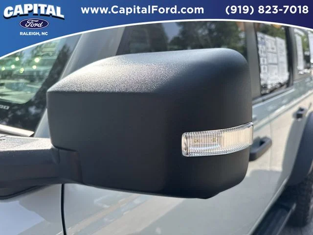 Used 2023 Gray Ford Wildtrak image 12