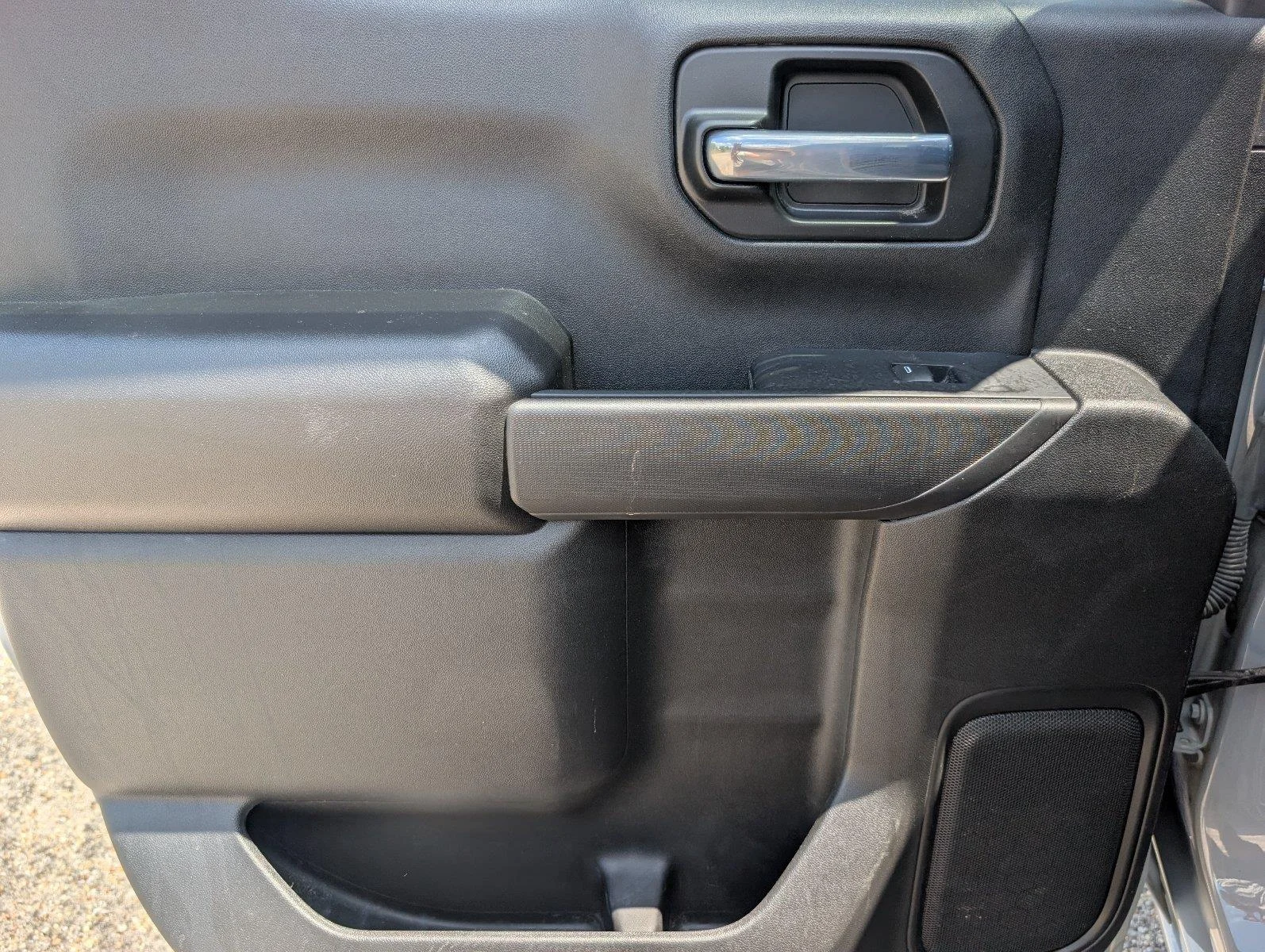 Used 2025 Slate Gray Metallic Chevrolet Custom Trail Boss image 35