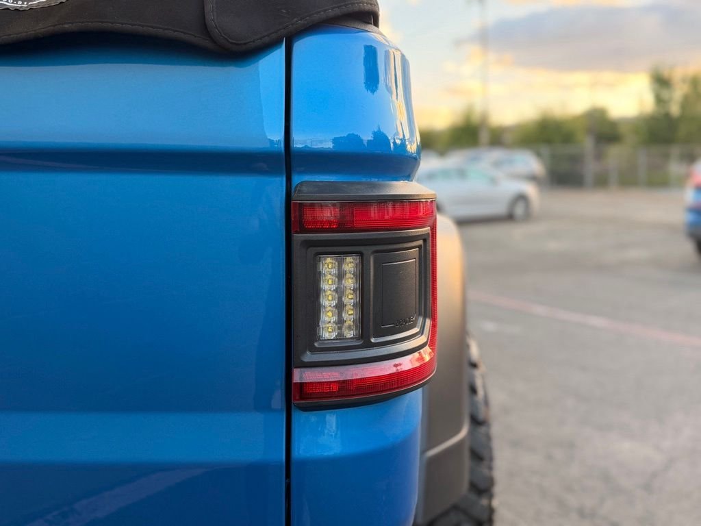 Used 2022 Hydro Blue Pearlcoat Jeep Rubicon image 6