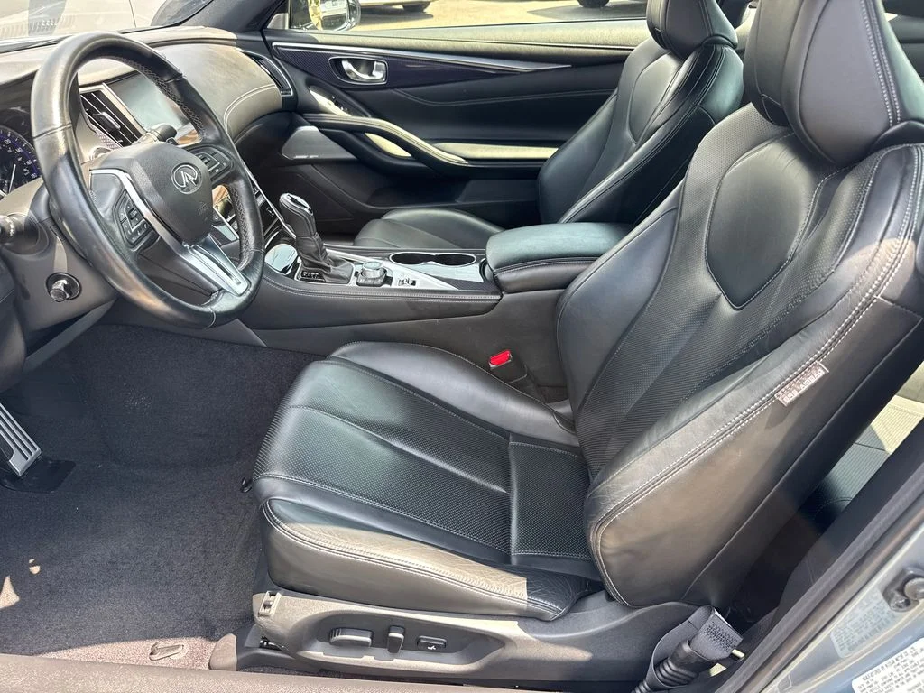 Used 2017 Blue INFINITI Red Sport 400 image 19
