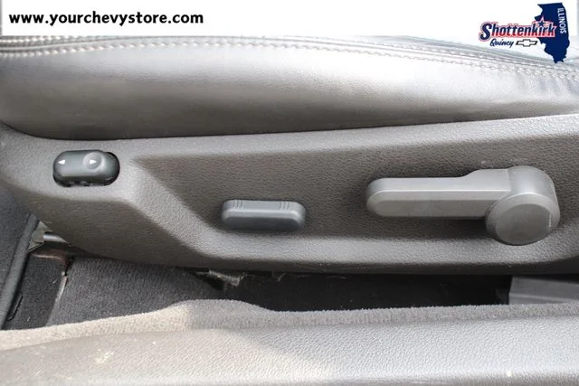 Used 2010 Gray Ford GT image 15