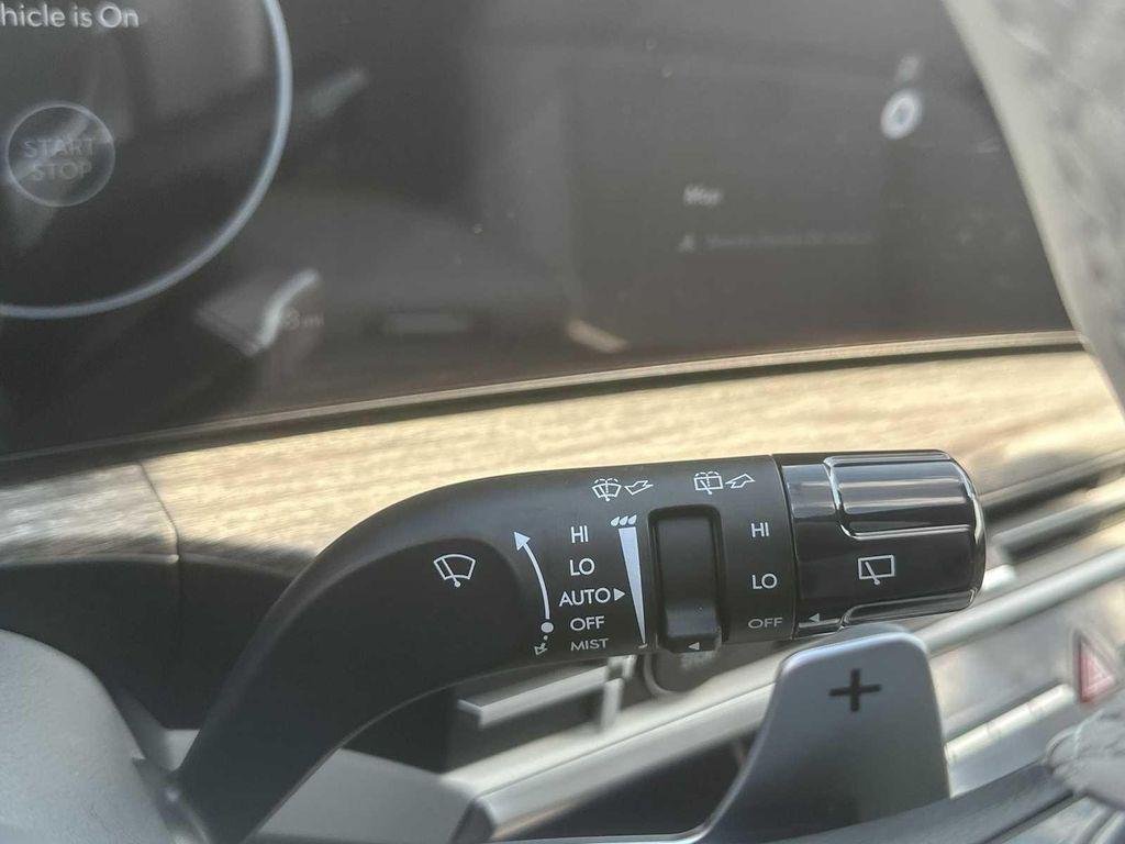 2026 Hyundai Santa Fe Limited - Photo 23