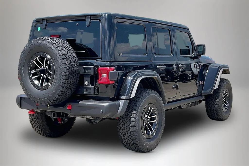 New 2026 Jeep Wrangler Rubicon X 4D Sport Utility