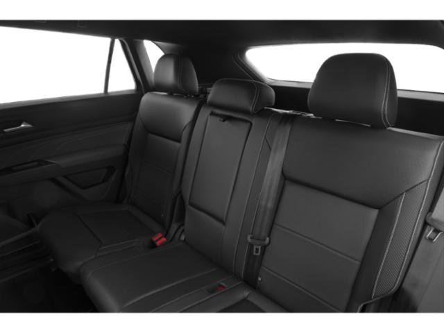 Used 2022 Pure Gray Volkswagen 3.6L V6 SE w/Technology image 16