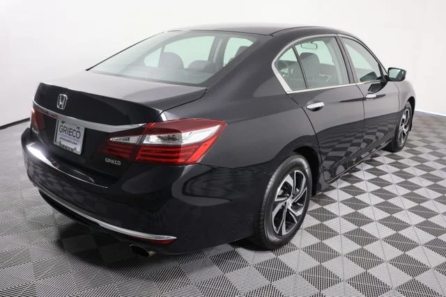 Used 2017 Black Honda LX image 8