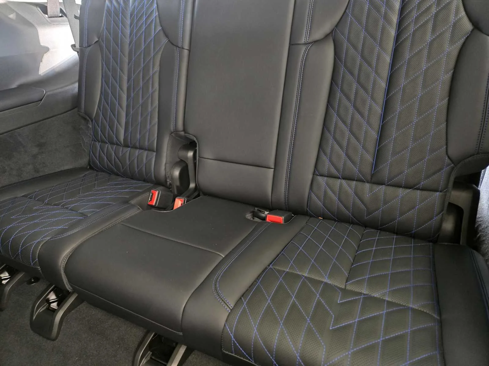 2026 Cadillac Escalade IQL Sport - Photo 19