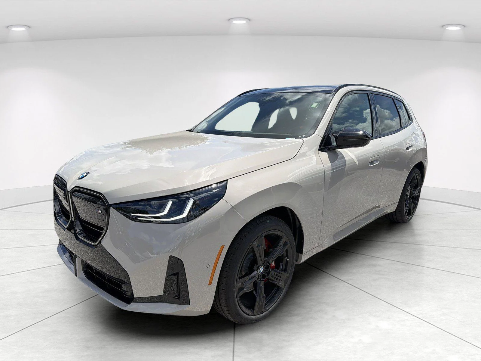 New 2026 Dune Grey Metallic BMW M50 xDrive image 8