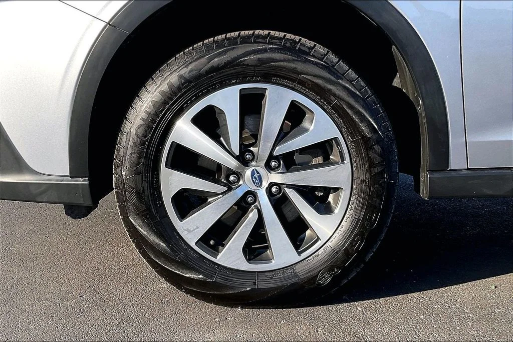 2021 Subaru Outback Premium - Photo 10