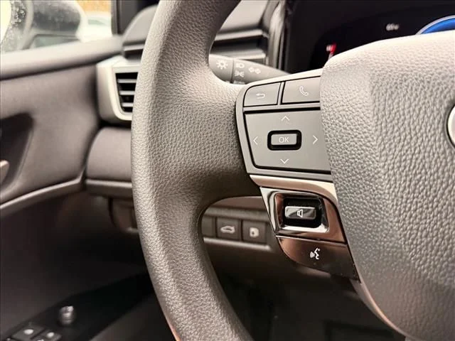 Used 2026 White Toyota LE image 18
