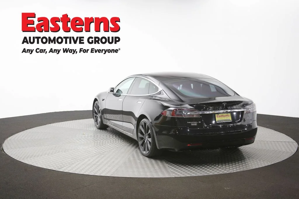 Used 2018 Black Tesla 75D image 64