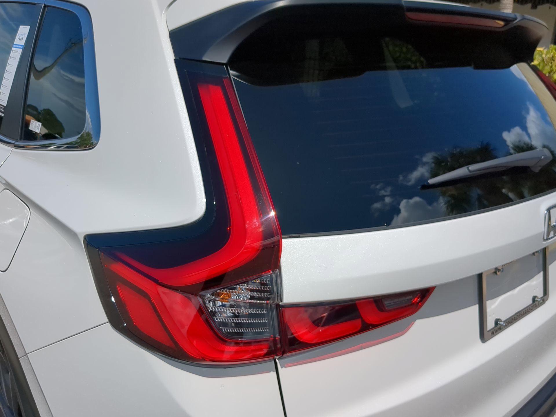 New 2026 Platinum White Pearl Honda EX-L image 12