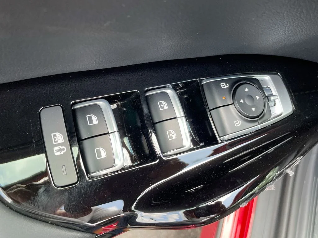2026 Kia K5 GT - Photo 40