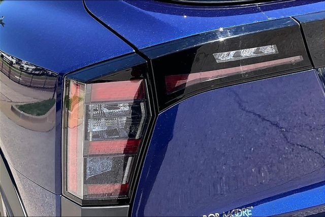 Used 2025 Blue Nissan SR image 28