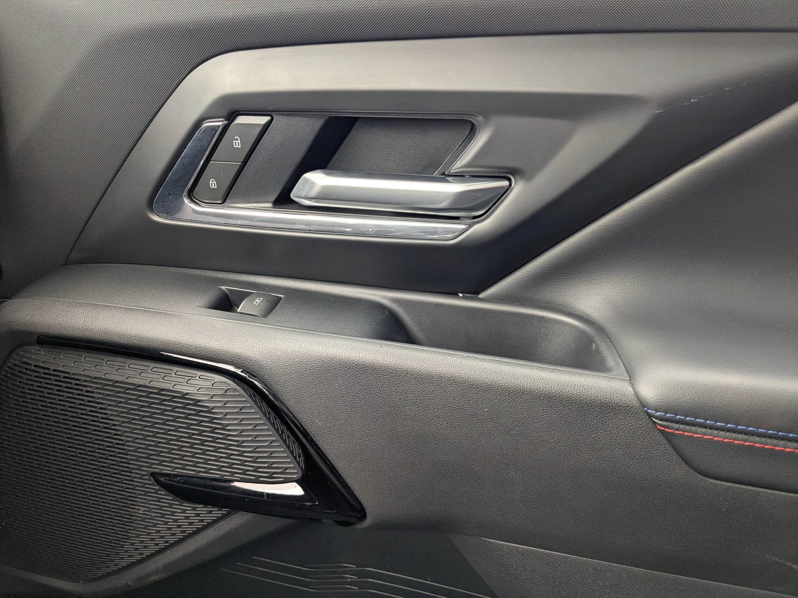 2025 Chevrolet Silverado EV RST - Photo 28