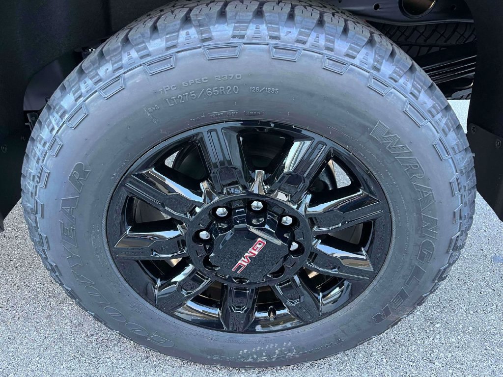 New 2026 Sterling Metallic GMC AT4 image 12