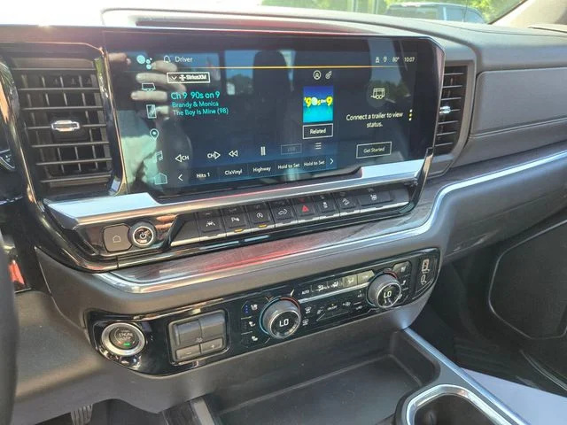 Used 2023 White Chevrolet LTZ image 27