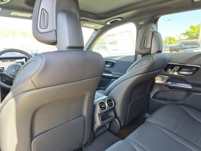 New 2026 Cirrus Silver Metallic Mercedes-Benz GLC 300 image 18