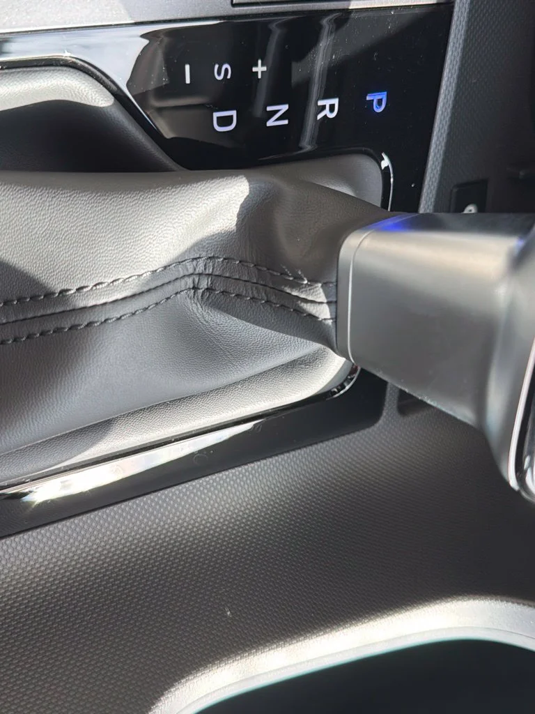 New 2026 Amazon Gray Hyundai SEL Sport image 27