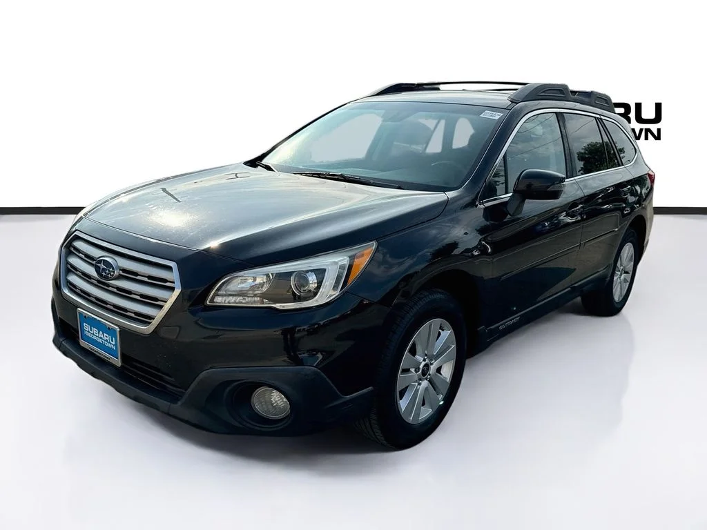 Used 2017 Black Subaru 2.5i Premium image 3