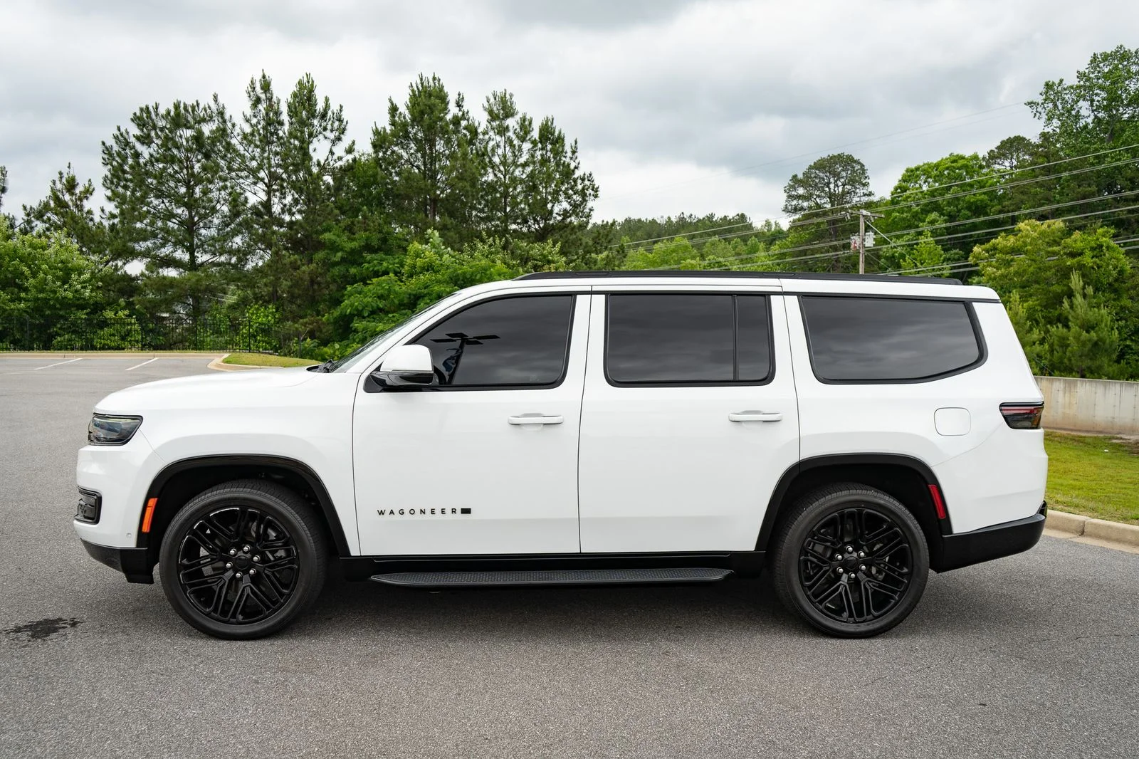 Used 2022 White Jeep Series I image 5