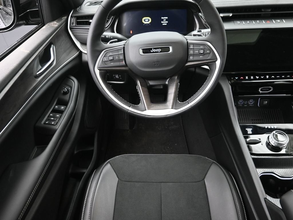 2026 Jeep Grand Cherokee Laredo - Photo 14