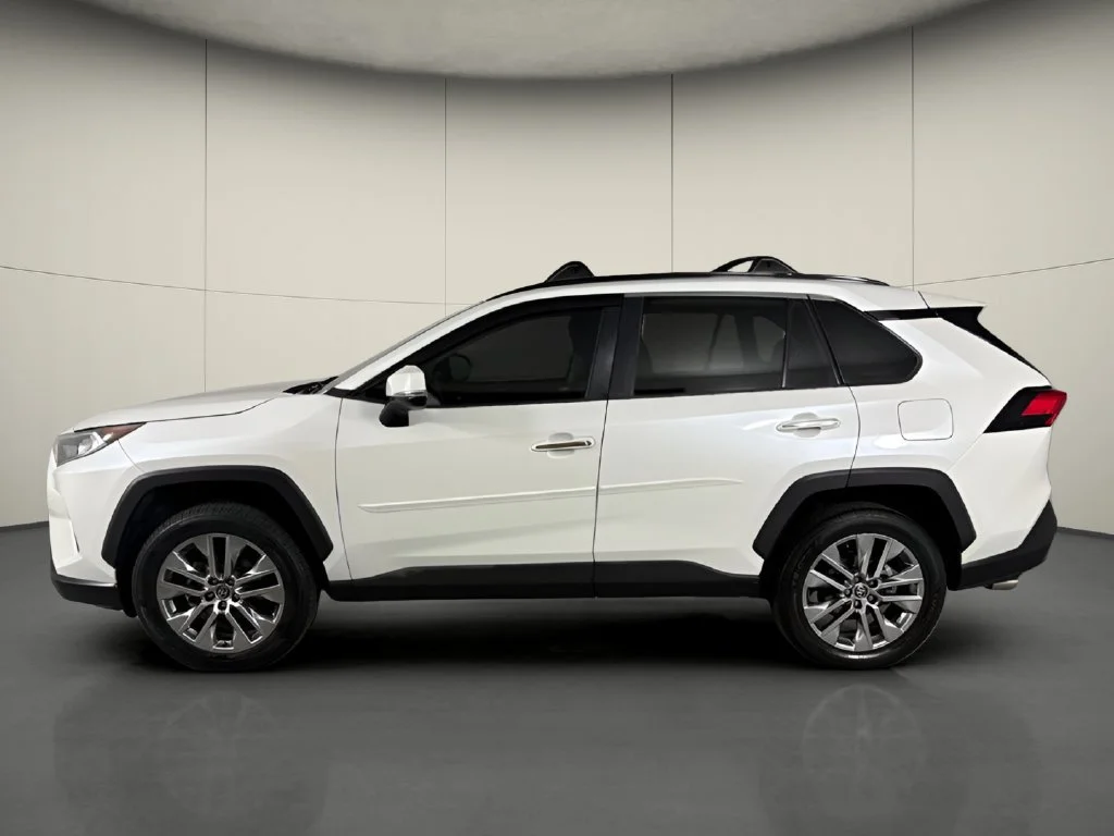 Used 2021 White Toyota Limited image 5