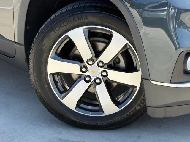 Used 2018 Chevrolet Traverse 3LT with VIN 1GNERHKW6JJ138222 for sale in Leander, TX