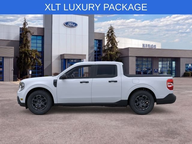 New 2026 Space White Metallic Ford XLT image 3