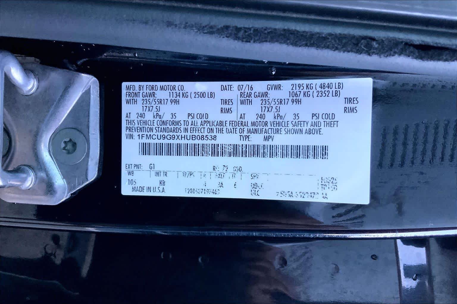 Used 2017 Shadow Black Ford SE image 30