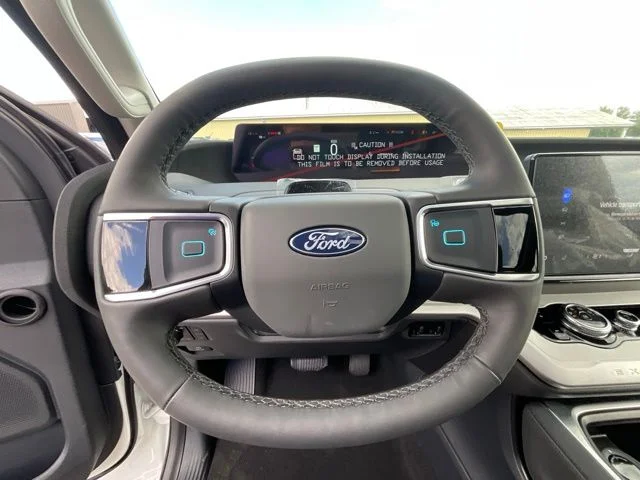 New 2026 Star White Metallic Tri-Coat Ford Active image 54
