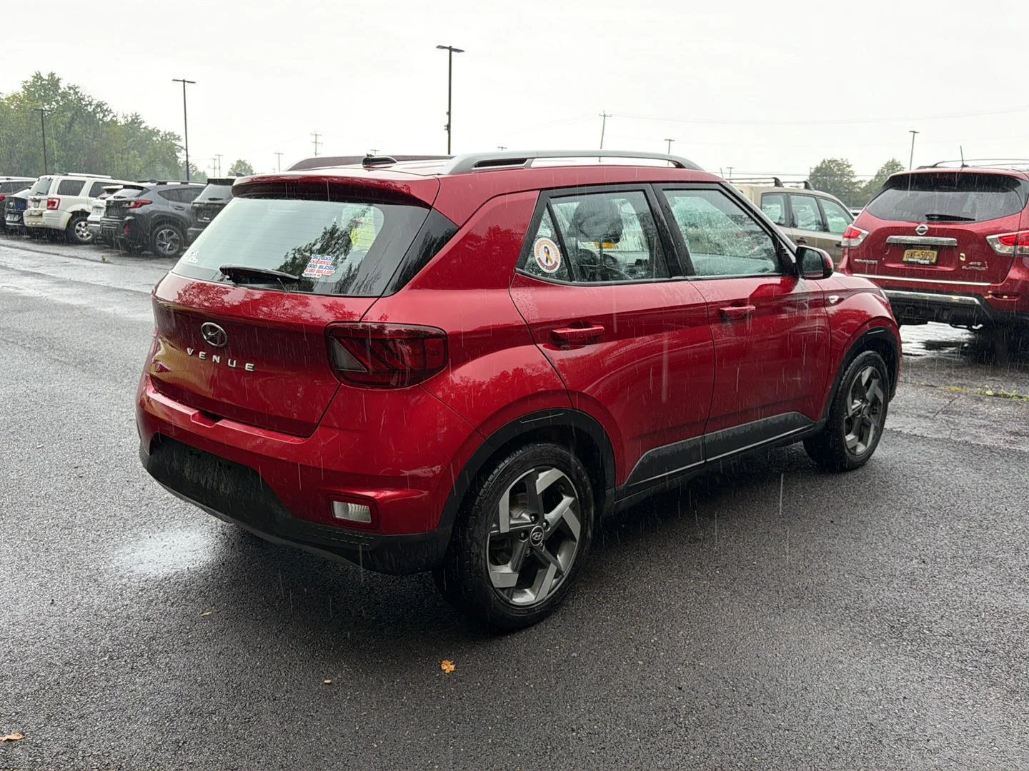 Used 2023 Scarlet Red Pearl Hyundai Limited image 8